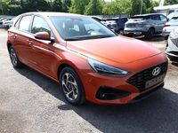 Neu Hyundai i30 Advantage 101 PS (74 kW) 2025 Grau Limousine