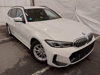 Gebraucht BMW 320 M Sport 184 PS (135 kW) 2024 Weißkeine angabe Kombi
