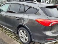 Gebraucht Ford Focus Active X 125 PS (91 kW) 2021 Magneticgrau Kombi