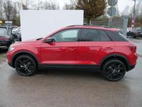 Neu VW T-Roc 150 PS (110 kW) 2025 Rot SUV