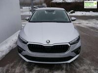 Neu Skoda Scala Selection 116 PS (85 kW) 2025 Brillantsilber metallic Kleinwagen