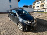 Gebraucht VW e-up! Style 62 kW (85 PS) 2023 Schwarz Kleinwagen