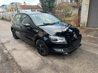 Gebraucht VW Polo 90 PS (66 kW) 2014 Schwarz Limousine