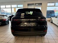 Gebraucht Porsche Cayenne 462 PS (339 kW) 2022 Schwarz SUV