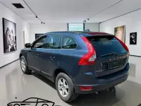 Gebraucht Volvo XC60 Momentum 136 PS (100 kW) 2013 Blau SUV