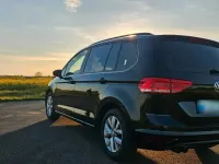 Gebraucht VW Touran Comfortline 200 PS (147 kW) 2017 Schwarz Van / Kleinbus