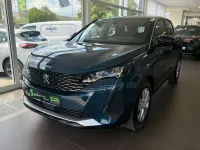 Gebraucht Peugeot 3008 Active 136 PS (100 kW) 2024 Lackierung blau celebes/metall SUV