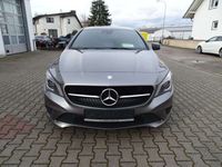 gebraucht Mercedes CLA200 Urban LED, Navi, 18 Zoll Alu, aktiver Parkassisten