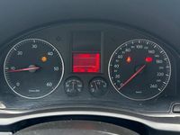 Gebraucht VW Jetta 105 PS (77 kW) 2006 Limousine