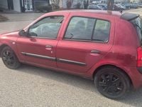 Gebraucht Renault Clio II Dynamique 75 PS (55 kW) 2003 Rot Limousine