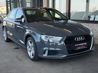 Gebraucht Audi A3 Sport 116 PS (85 kW) 2017 Grau Limousine
