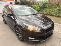 Gebraucht Ford Focus ST-Line 140 PS (102 kW) 2017 Schwarz Kombi
