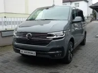 Gebraucht VW Multivan Generation Six 204 PS (150 kW) 2023 Grau Van / Kleinbus
