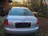 Second-hand Audi A6 163 CP (119 kW) 2004 Argintiu Berlinǎ