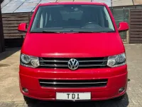 Gebraucht VW Multivan Highline 180 PS (132 kW) 2015 Rot Van / Kleinbus
