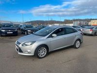 Gebraucht Ford Focus Titanium 125 PS (91 kW) 2011 Silber Limousine