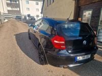 Gebraucht BMW 118 Sport Line 143 PS (105 kW) 2009 Schwarz Kleinwagen