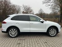 Gebraucht Porsche Cayenne 262 PS (192 kW) 2015 Weiß SUV