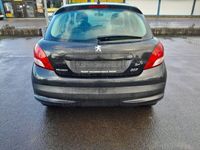 gebraucht Peugeot 207 3-Türer Klima Radio/CD Allwetterreifen