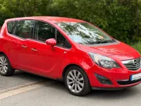 Gebraucht Opel Meriva Innovation 120 PS (88 kW) 2011 Rot Van / Kleinbus