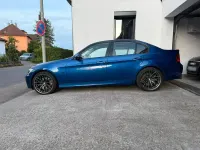 Gebraucht BMW 325 197 PS (144 kW) 2007 Blau Limousine