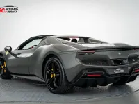 Neu Ferrari 296 829 PS (609 kW) 2025 Grau Cabrio