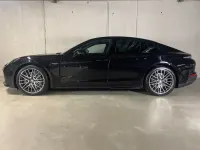 Gebraucht Porsche Panamera 4 470 PS (345 kW) 2026 Schwarz Kleinwagen