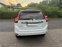 Gebraucht Volvo XC60 150 PS (110 kW) 2016 Weiß SUV