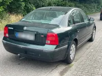 Gebraucht VW Passat 115 PS (84 kW) 1997 Grün Limousine