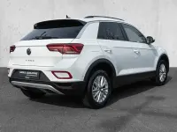 Gebraucht VW T-Roc Life 110 PS (80 kW) 2023 Pure white SUV