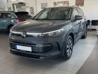 Neu VW Tiguan Life 150 PS (110 kW) 2026 Delfingrau SUV
