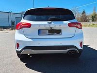 Usata Ford Focus Active 125 CV (91 kW) 2020 Bianco Berlina