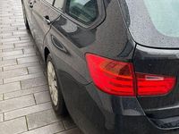 Gebraucht BMW 316 136 PS (100 kW) 2014 Schwarz Kombi
