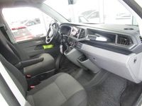 Gebraucht VW Transporter 150 PS (110 kW) 2023 Candyweiß Van