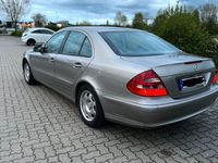 gebraucht Mercedes E220 / 3. Hand !! / sehr gepflegt / TÜV 1 Jahr