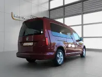 Gebraucht VW Caddy Maxi Comfortline 125 PS (91 kW) 2018 Fortanarot metallic Van / Kleinbus