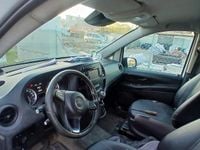 Usado Mercedes Vito 115 HP (84 kW) 2015 Branco Van