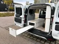 Gebraucht Dacia Dokker 95 PS (69 kW) 2020 Weiß Van / Kleinbus
