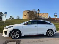 Gebraucht Kia ProCeed GT 204 PS (150 kW) 2019 (hw2) deluxeweiss met. Kombi