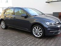 Gebraucht VW Golf Highline 150 PS (110 kW) 2017 Grau Limousine