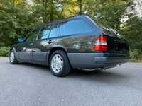 gebraucht Mercedes E320 T-Modell S124 (fast Vollausstattung)