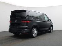 Gebraucht VW Multivan Life 150 PS (110 kW) 2024 Schwarz Van