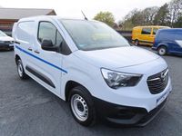 Gebraucht Opel Combo 110 PS (80 kW) 2024 Weiß Limousine