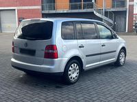 Gebraucht VW Touran 105 PS (77 kW) 2004 Silber Van / Kleinbus