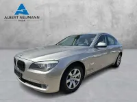 Gebraucht BMW 730 245 PS (180 kW) 2009 Kaschmirsilber metallic Limousine