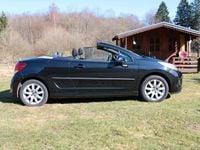 Gebraucht Peugeot 207 CC Active 120 PS (88 kW) 2014 Schwarz Cabrio