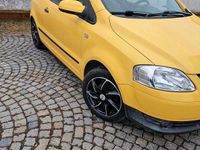 Używany VW Fox 54 KM (39 kW) 2007 Żółty Hatchback