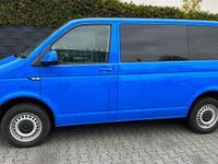 Gebraucht VW Multivan 150 PS (110 kW) 2019 Blau Van
