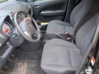 Gebraucht Suzuki Splash 68 PS (50 kW) 2015 Schwarz Kleinwagen