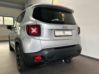 Gebraucht Jeep Renegade Longitude 140 PS (102 kW) 2016 Silber SUV